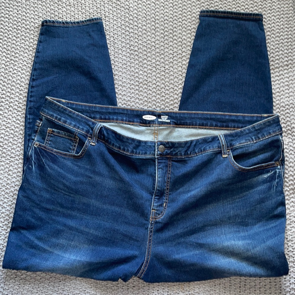 Old Navy Rockstar Super Skinny High Rise Jeans